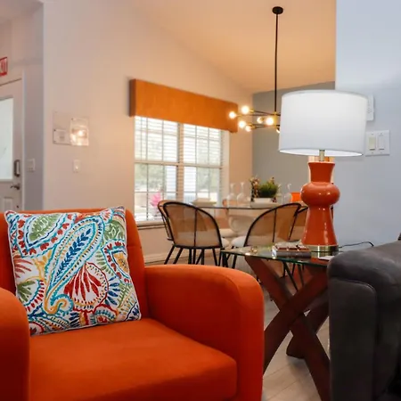 Makin Dreams With White Rose Villas - Private Pool - Game Room - Family Friendly - Nr Disney